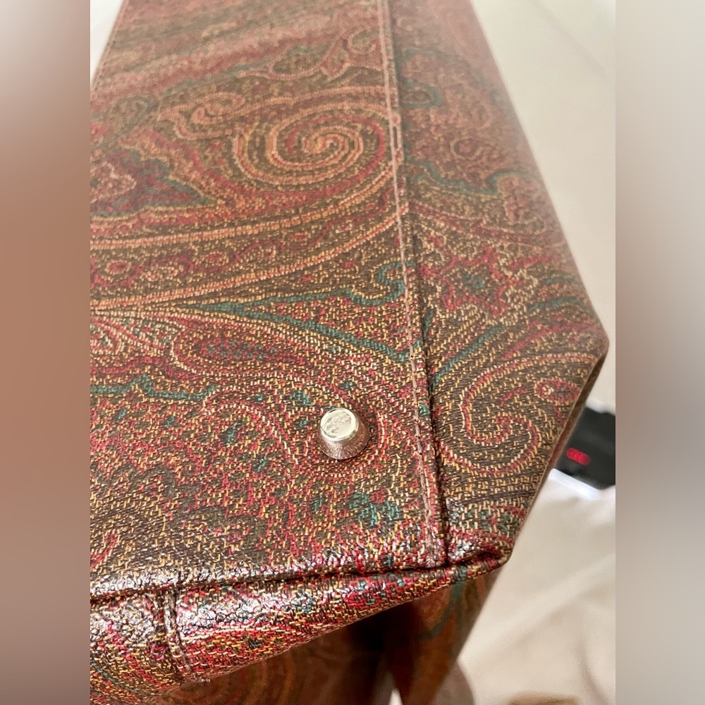 **SOLD** Vintage Etro Iconic Paisley Shoulder Bag - Picture 15 of 16